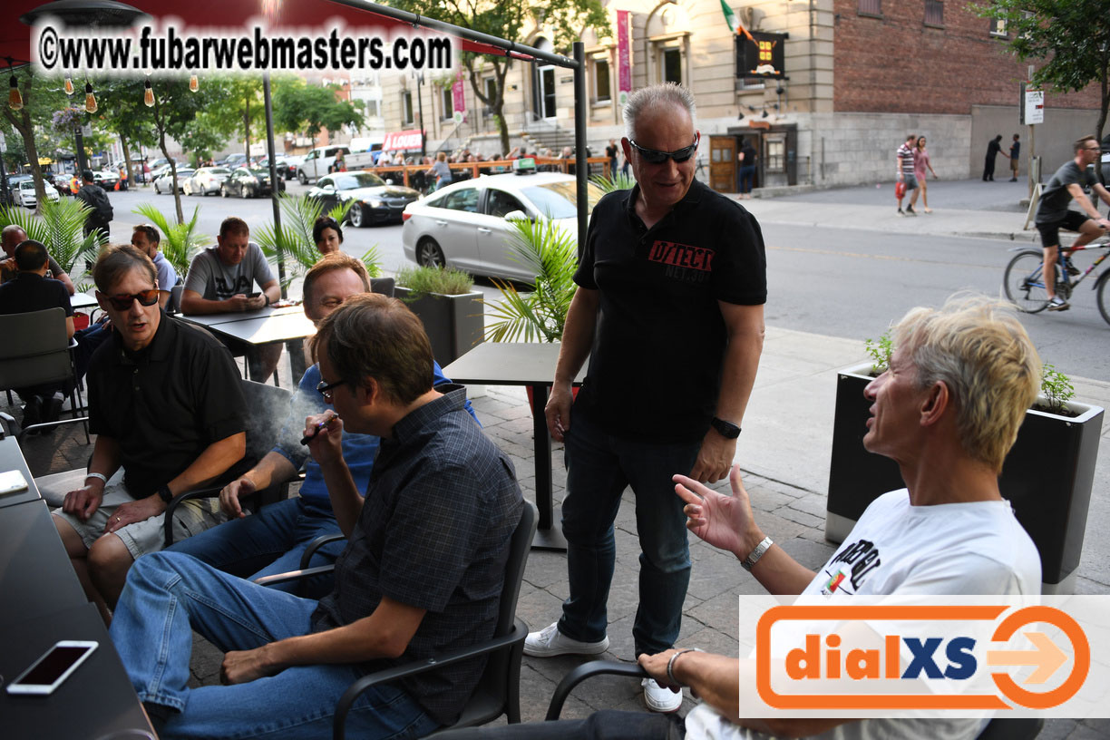 Monday Night Gathering of the Early Arrivals