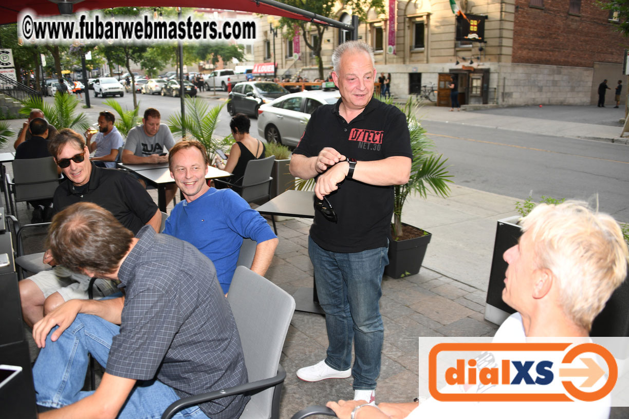 Monday Night Gathering of the Early Arrivals