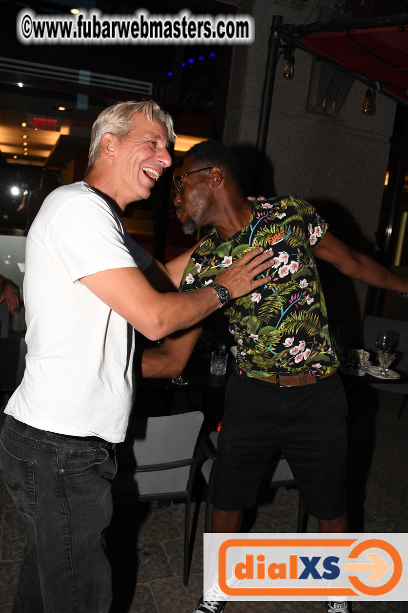 Monday Night Gathering of the Early Arrivals