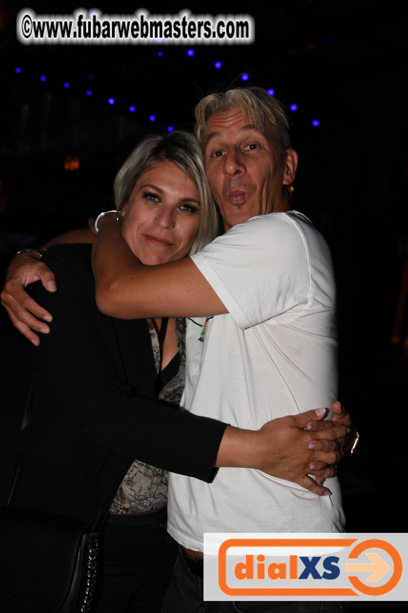 Monday Night Gathering of the Early Arrivals