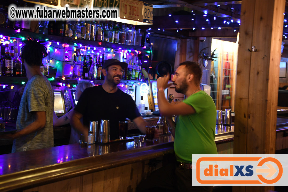 Monday Night Gathering of the Early Arrivals