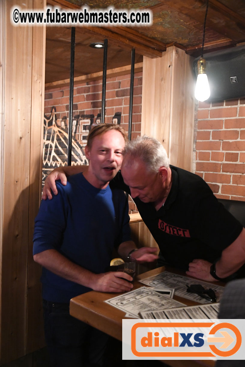 Monday Night Gathering of the Early Arrivals