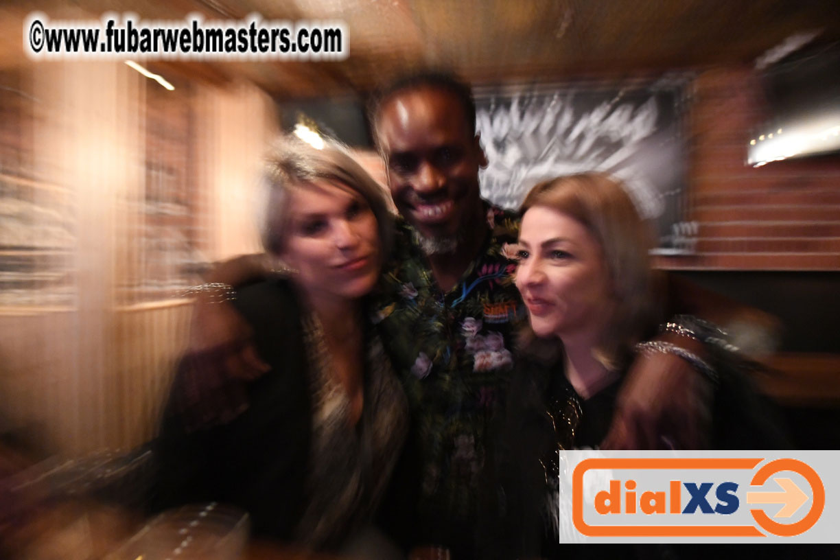 Monday Night Gathering of the Early Arrivals