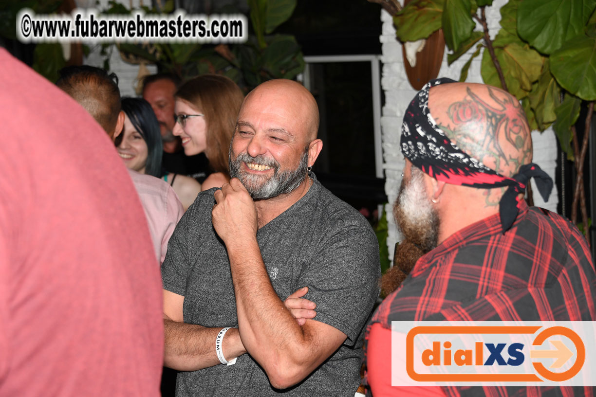 Good Vibes - Qwebec Wednesday Night Party