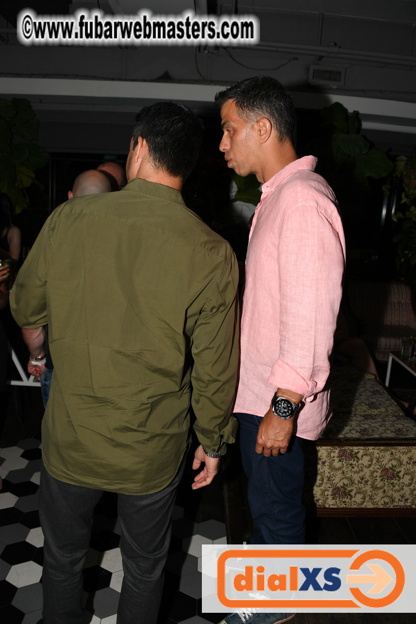 Good Vibes - Qwebec Wednesday Night Party