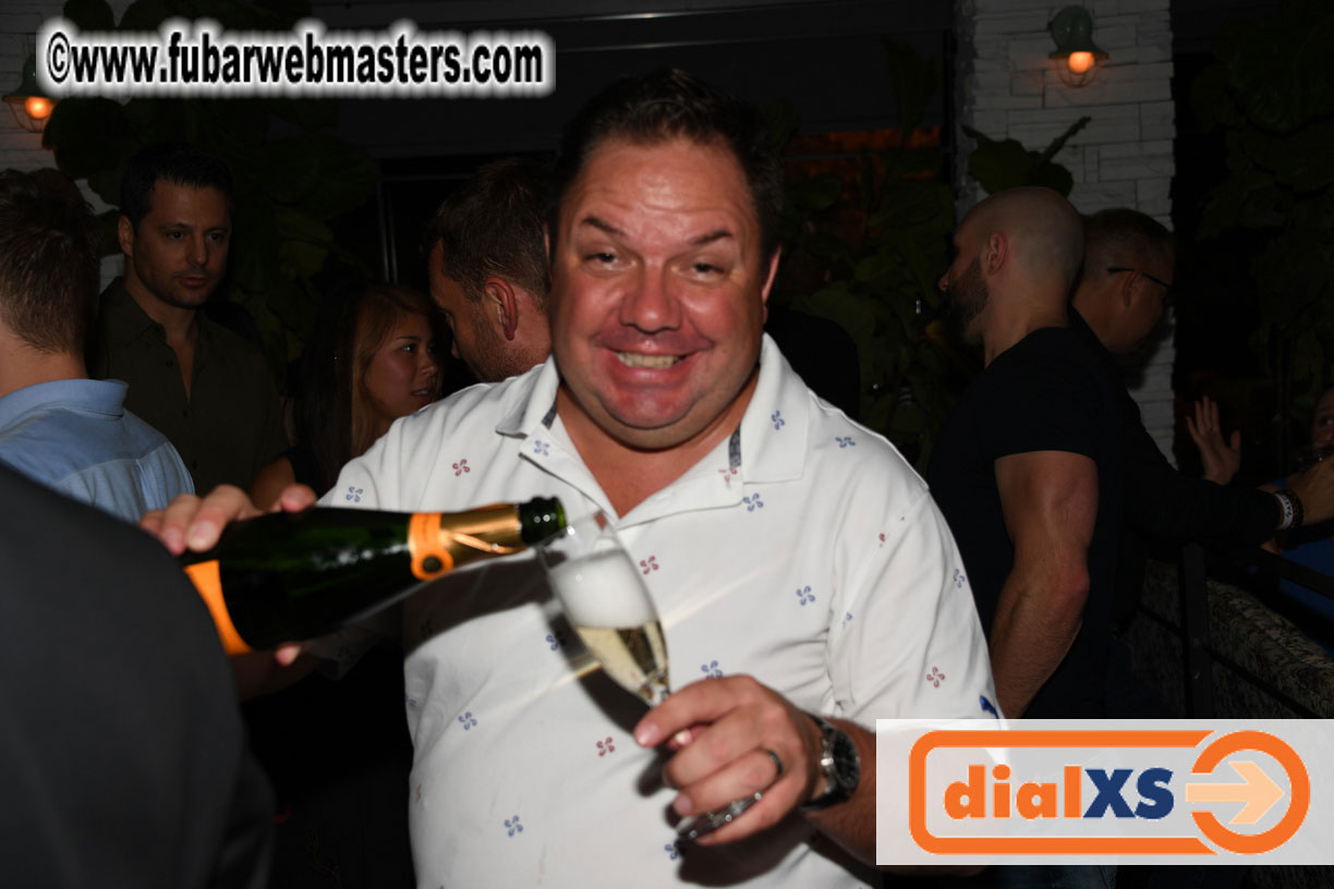 Good Vibes - Qwebec Wednesday Night Party