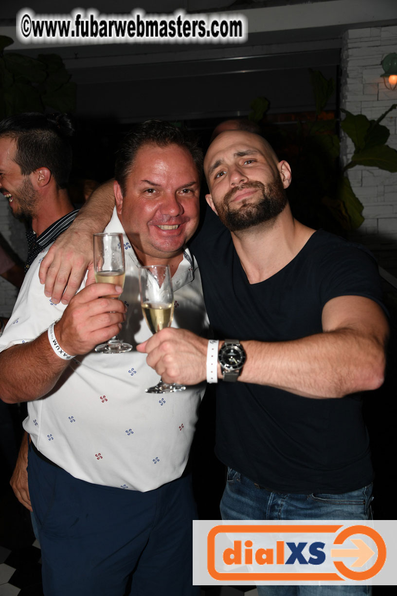 Good Vibes - Qwebec Wednesday Night Party