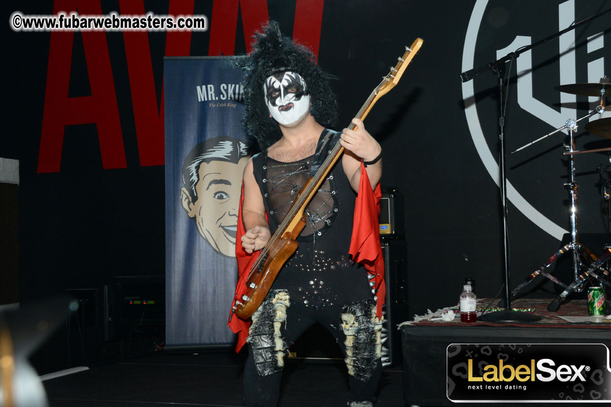 Mini Kiss Performance