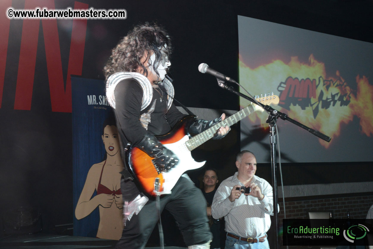 Mini Kiss Performance