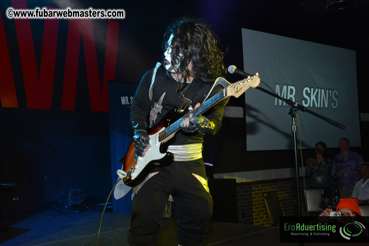 Mini Kiss Performance