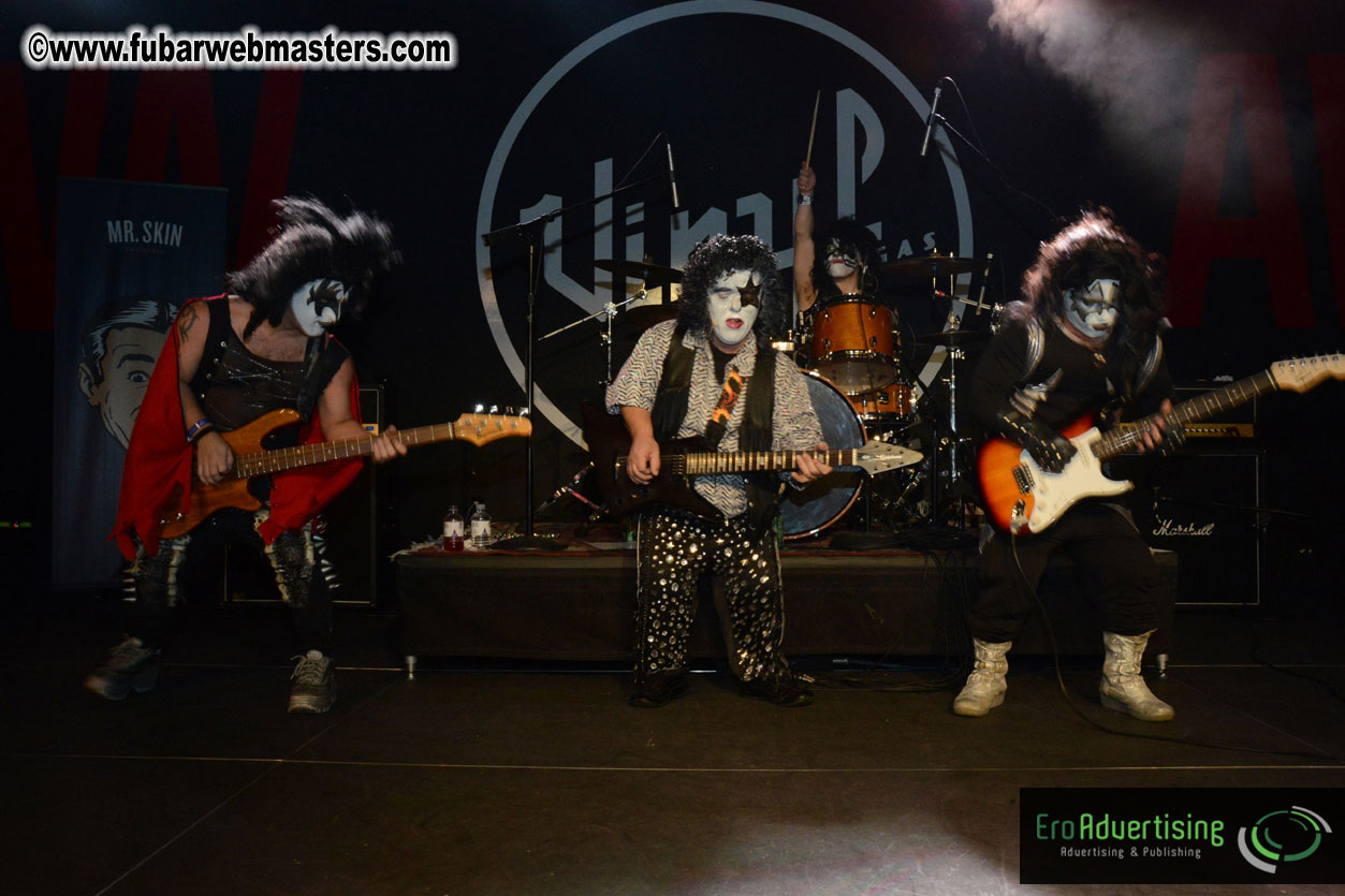 Mini Kiss Performance