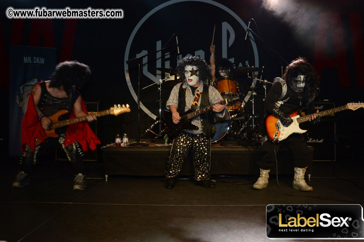 Mini Kiss Performance
