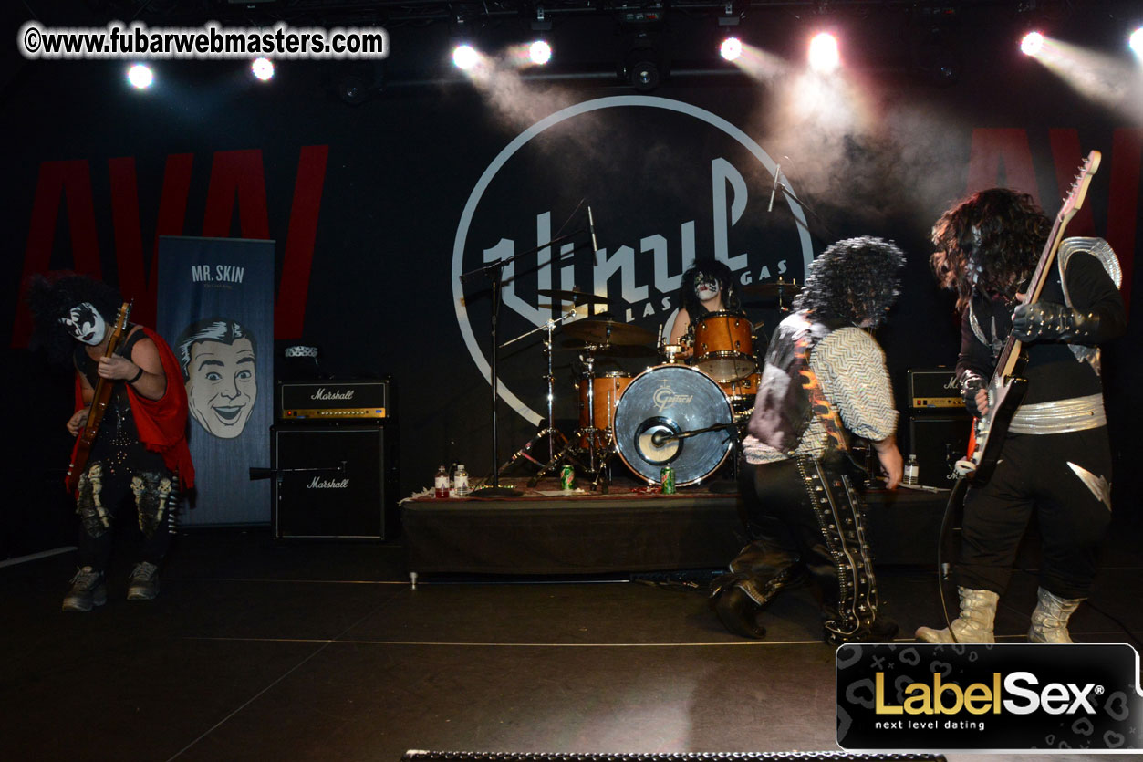 Mini Kiss Performance