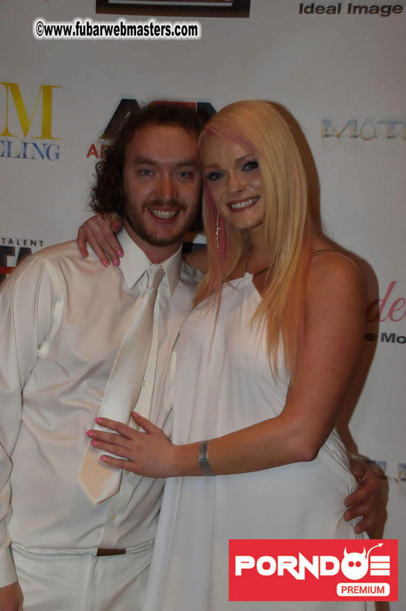 LATATA Porn Star White Party