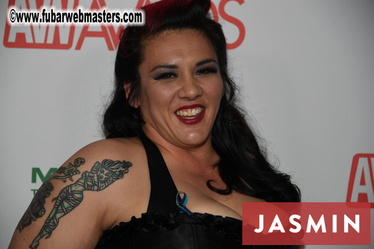 Early AVN Red Carpet