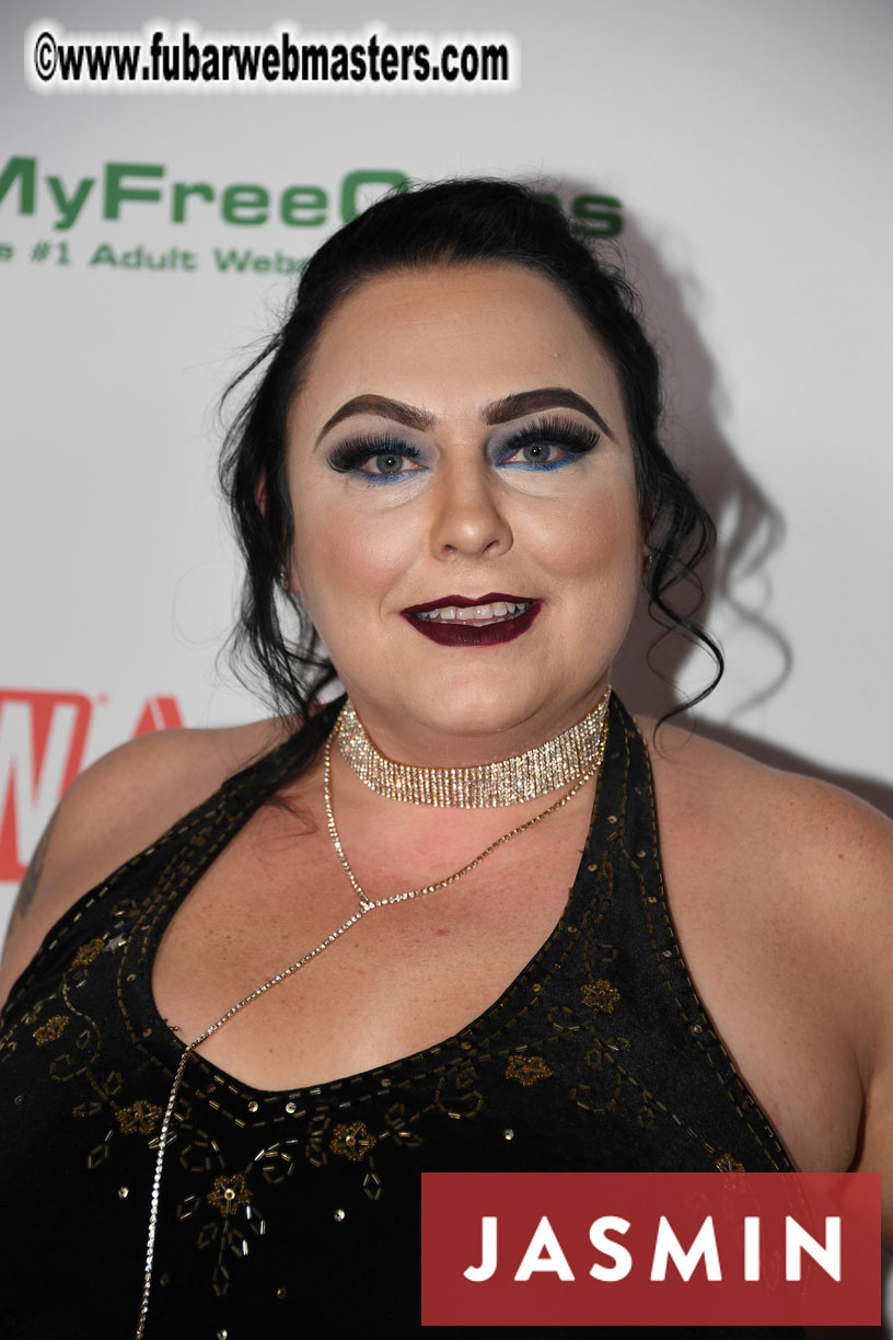 Early AVN Red Carpet