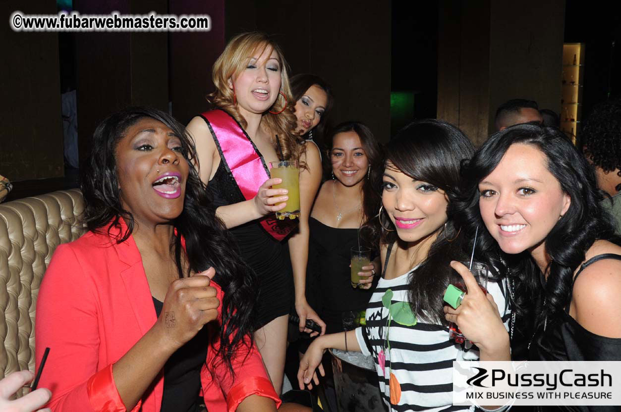 AEE Kick-off Party @ Gallery