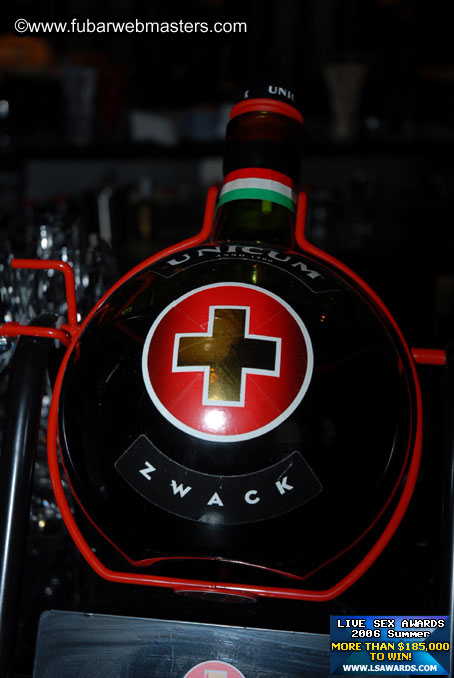 Pre-Show Networking Bar