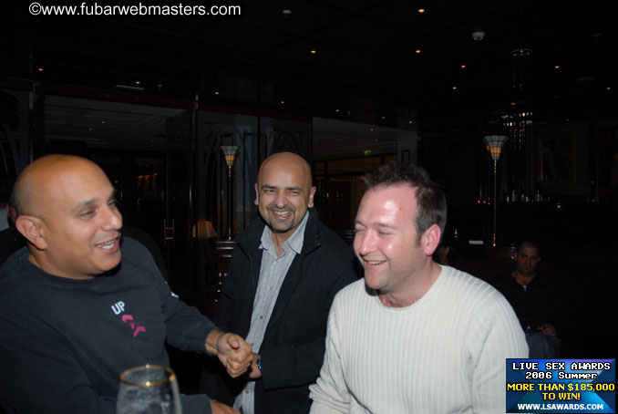 Pre-Show Networking Bar