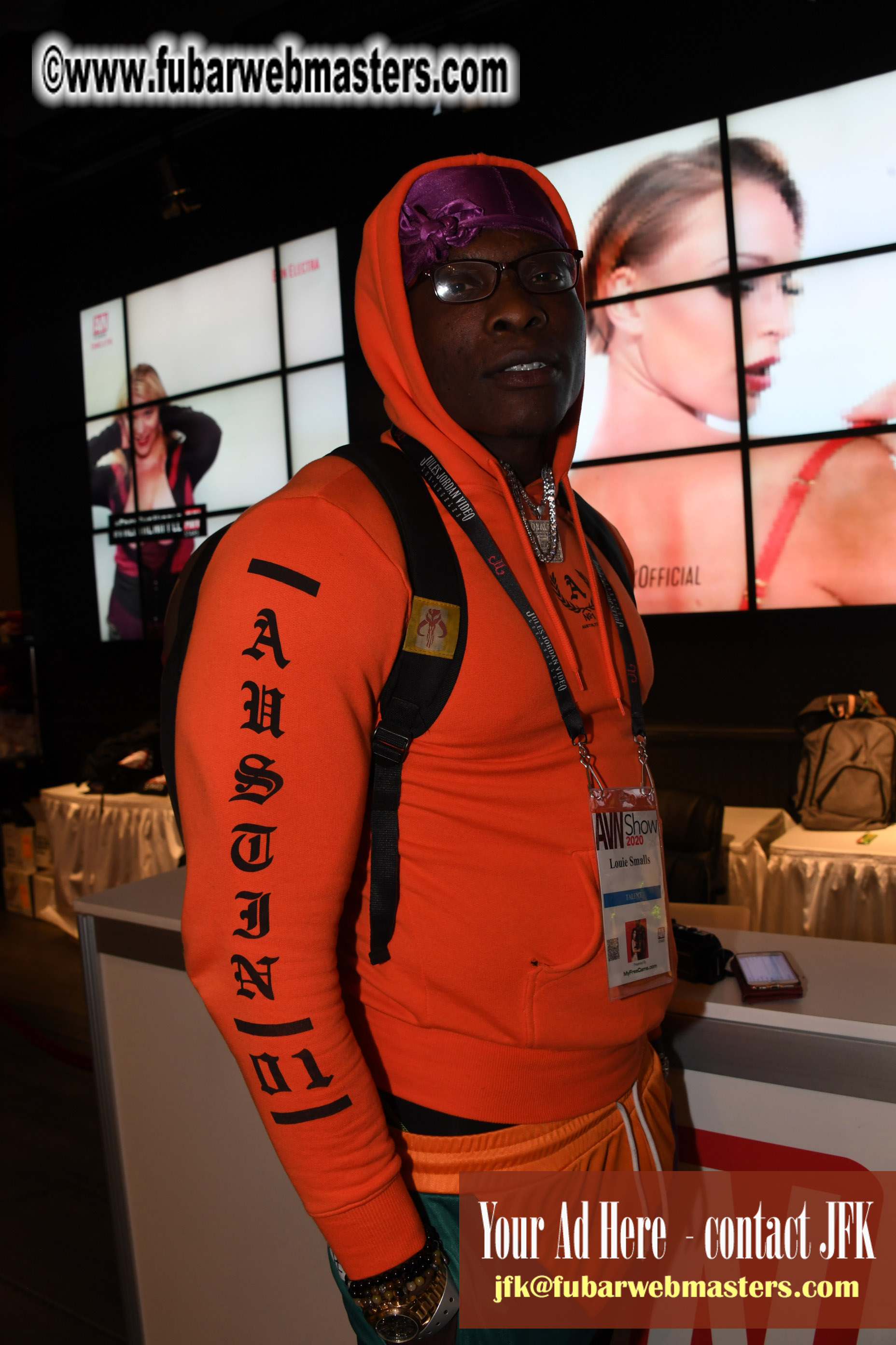 AVN Stars Happy Hour