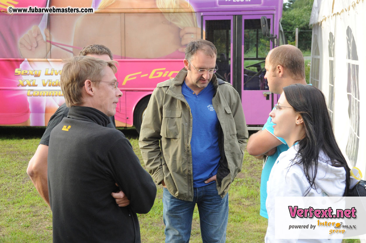 Friday - Behind the scenes & Party