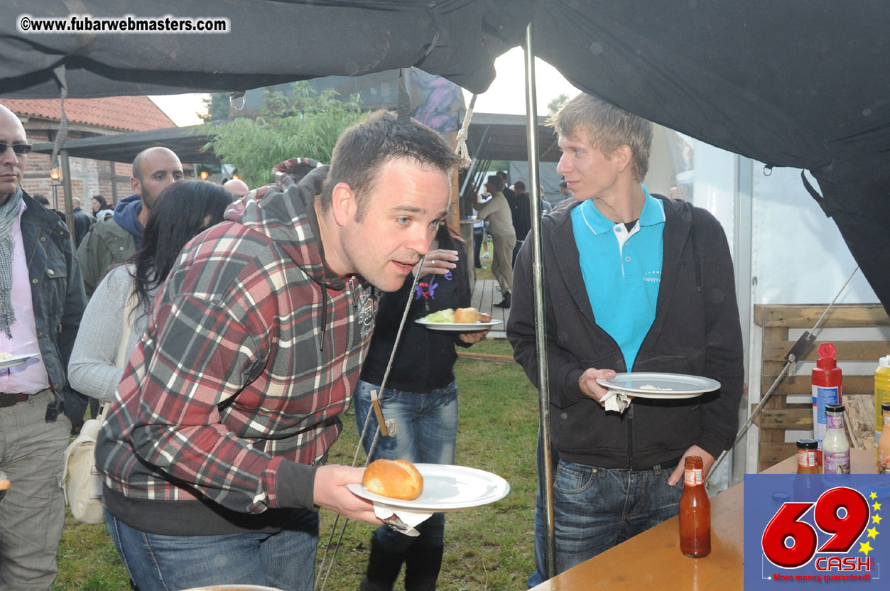 Friday - Behind the scenes & Party