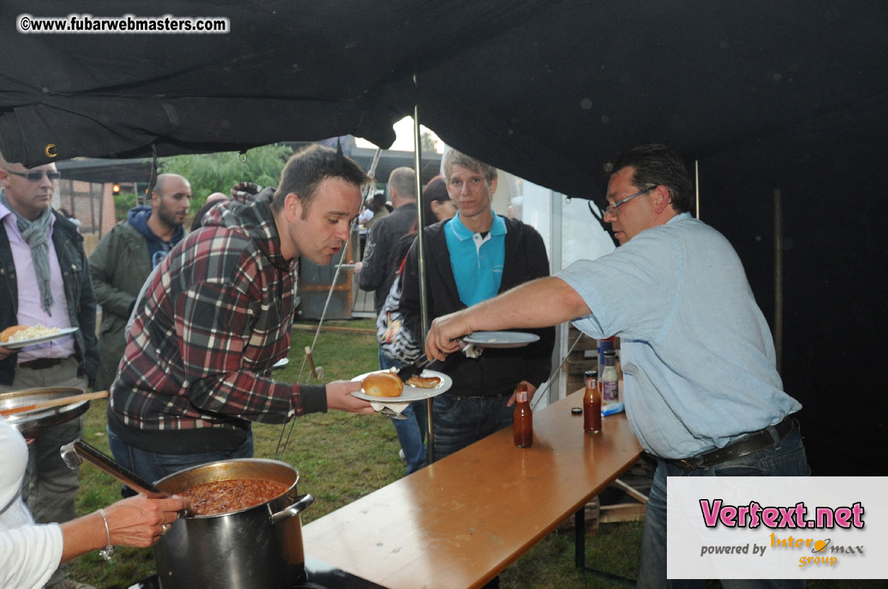 Friday - Behind the scenes & Party