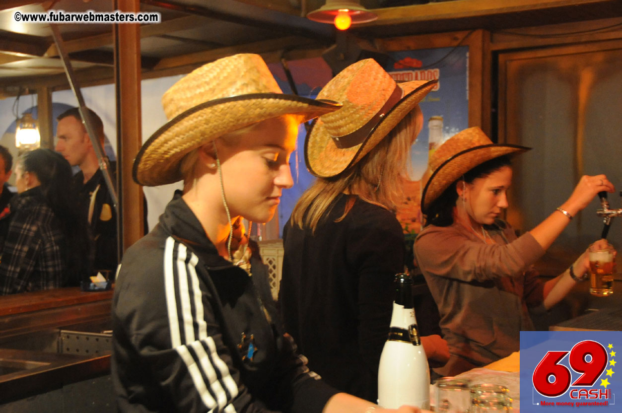 Friday - Behind the scenes & Party