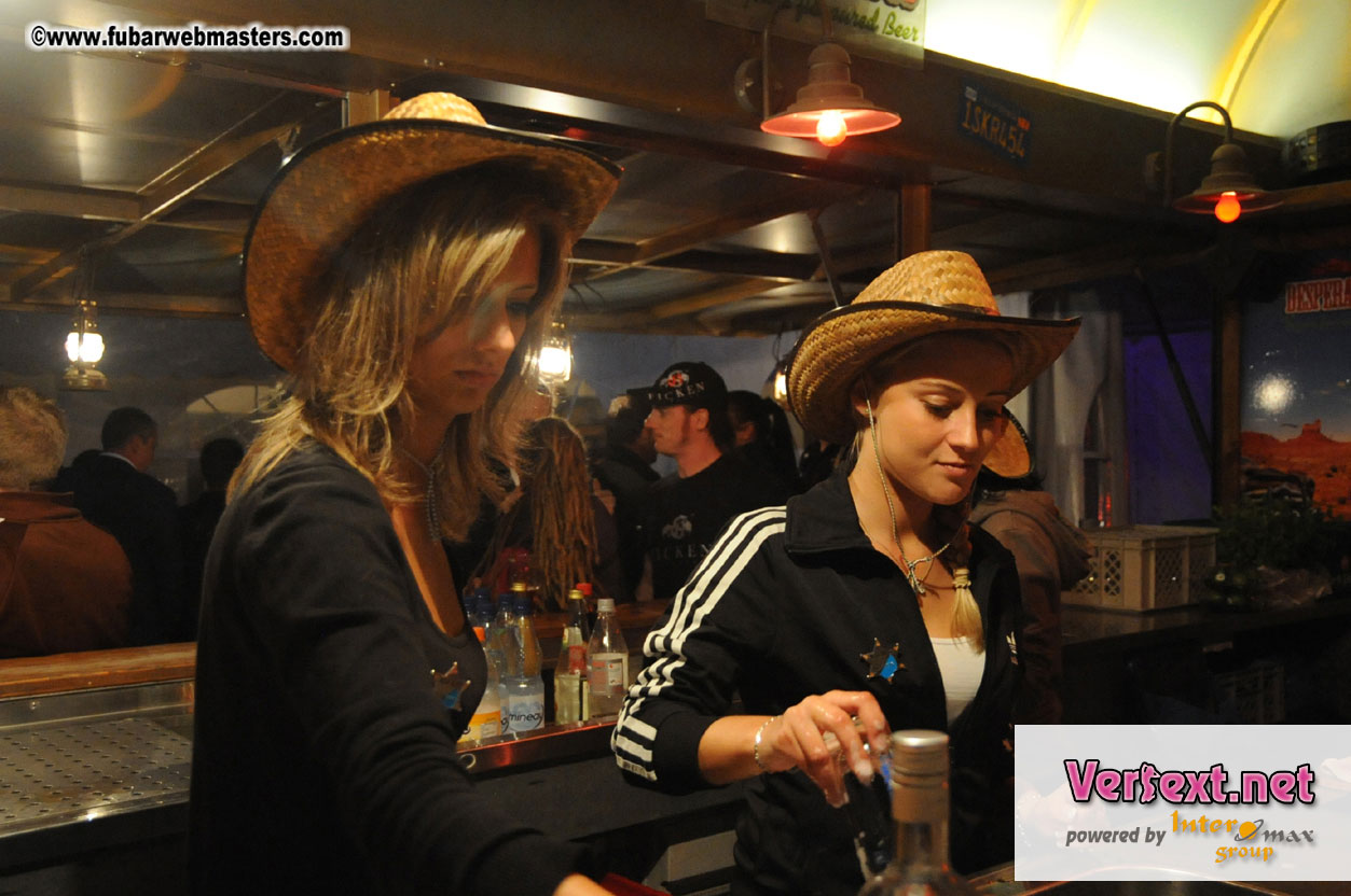 Friday - Behind the scenes & Party