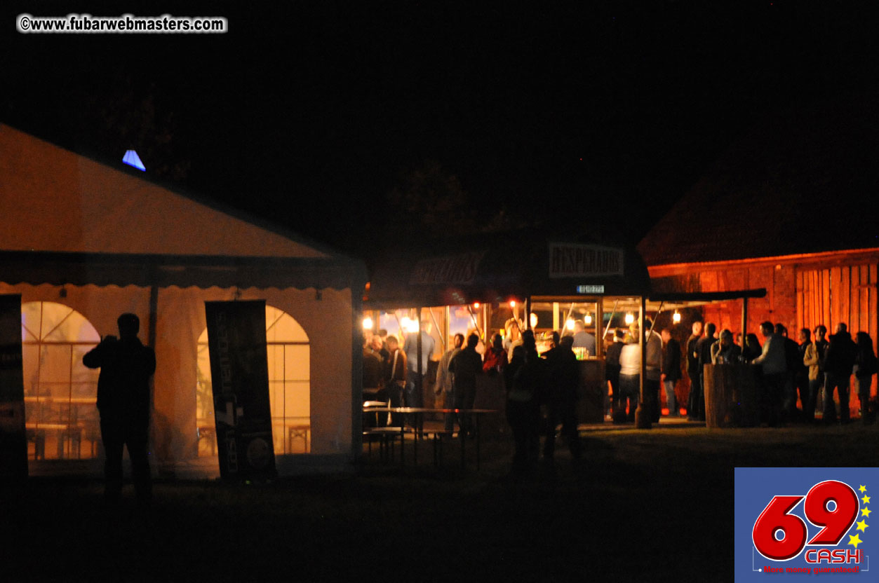 Friday - Behind the scenes & Party