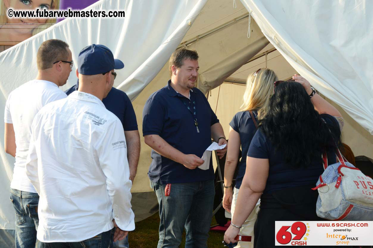 Friday Warm-up Party