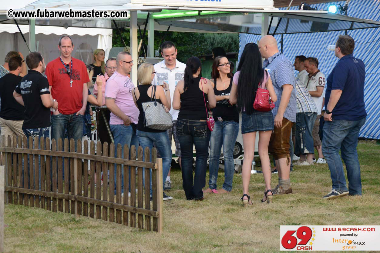 Friday Warm-up Party