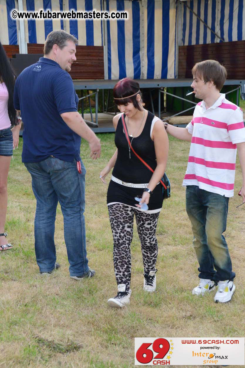 Friday Warm-up Party