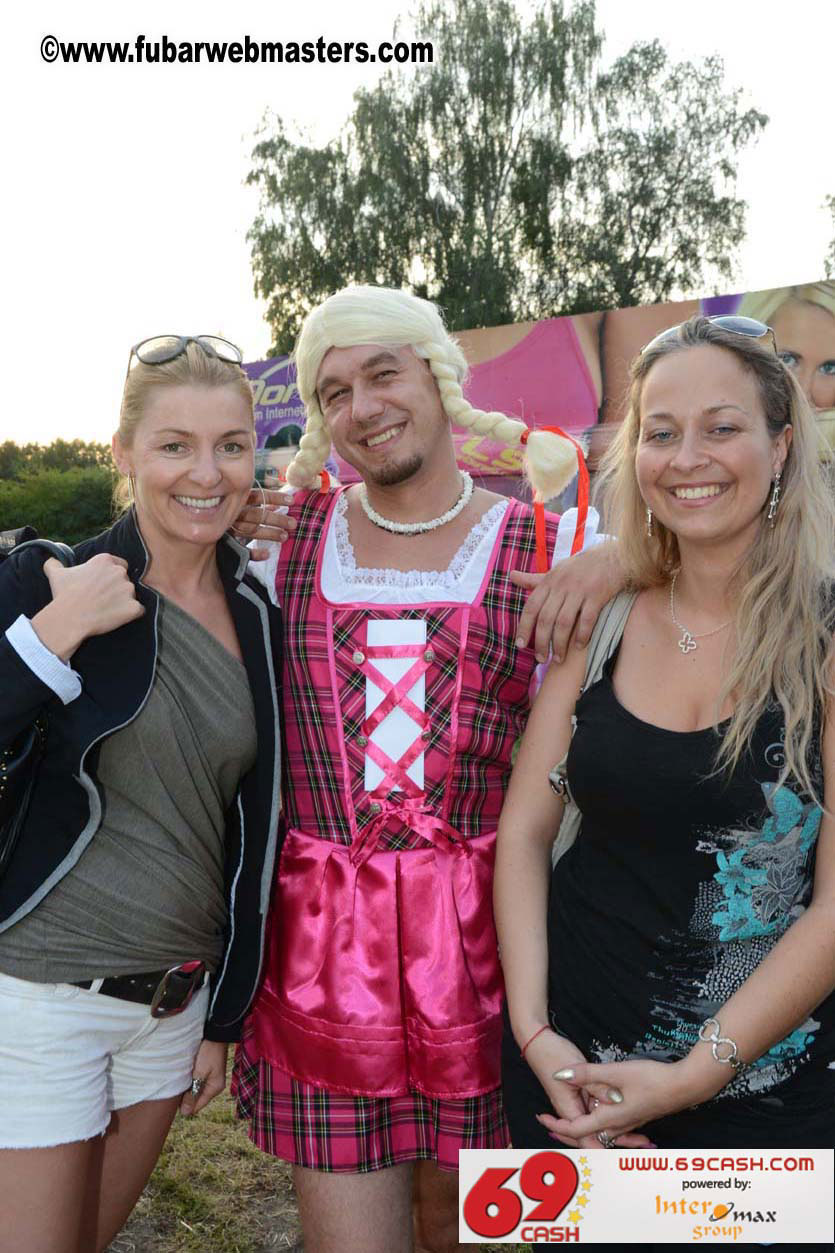 Friday Warm-up Party