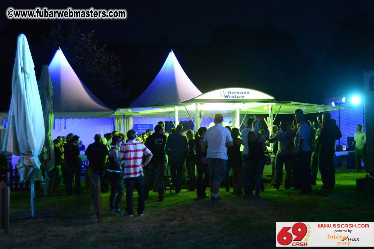 Friday Warm-up Party