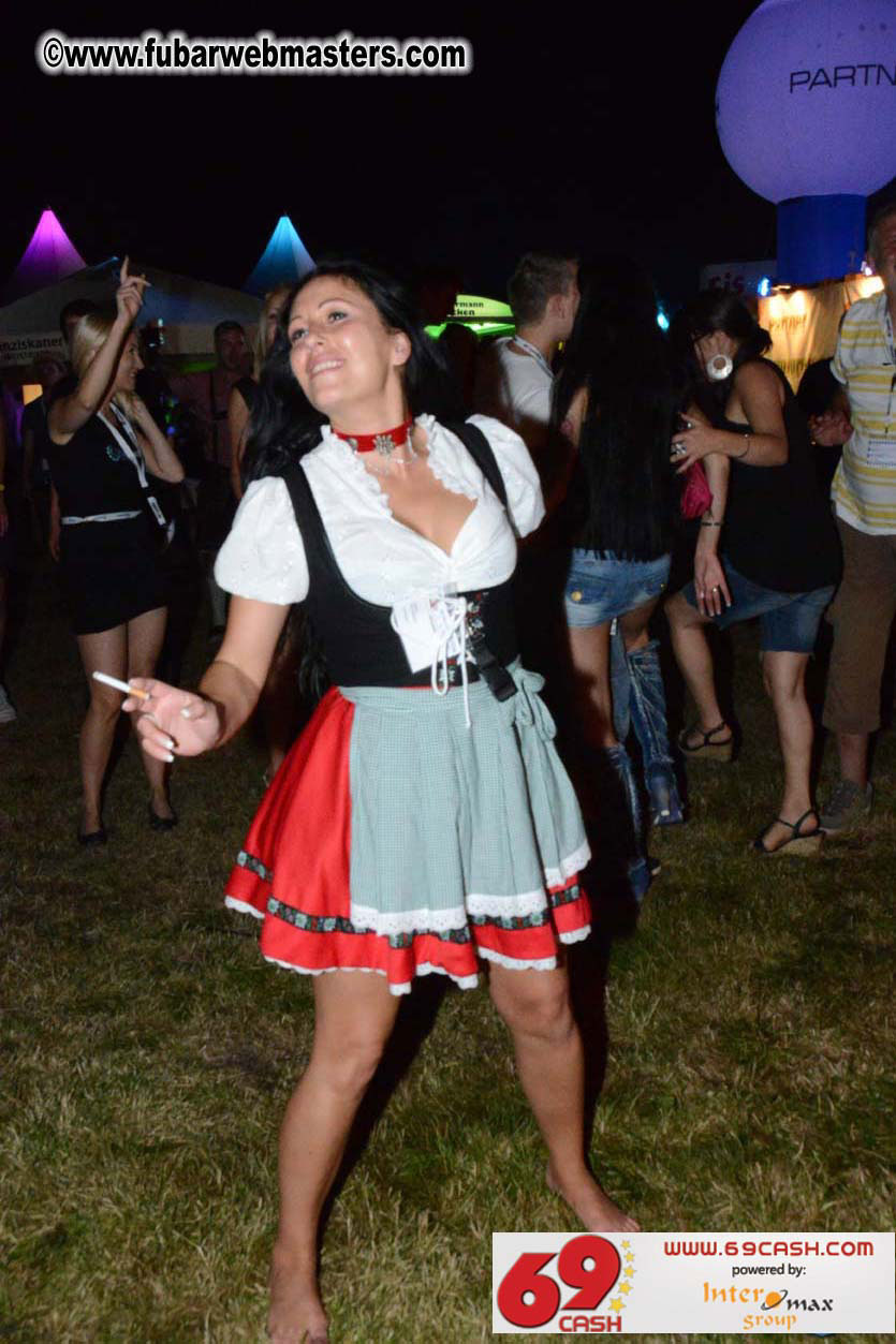 Adult Webmaster Meeting Evening Party