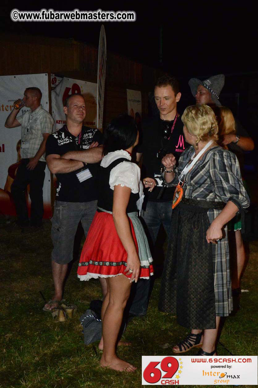 Adult Webmaster Meeting Evening Party