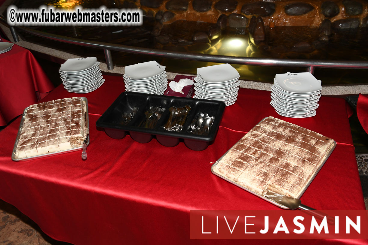 SkyPrivate??s Mix and Mingle Welcome Dinner