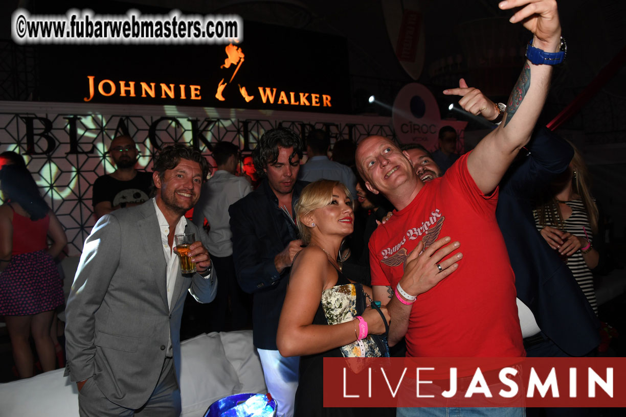 Jasmin Crazy Red Party