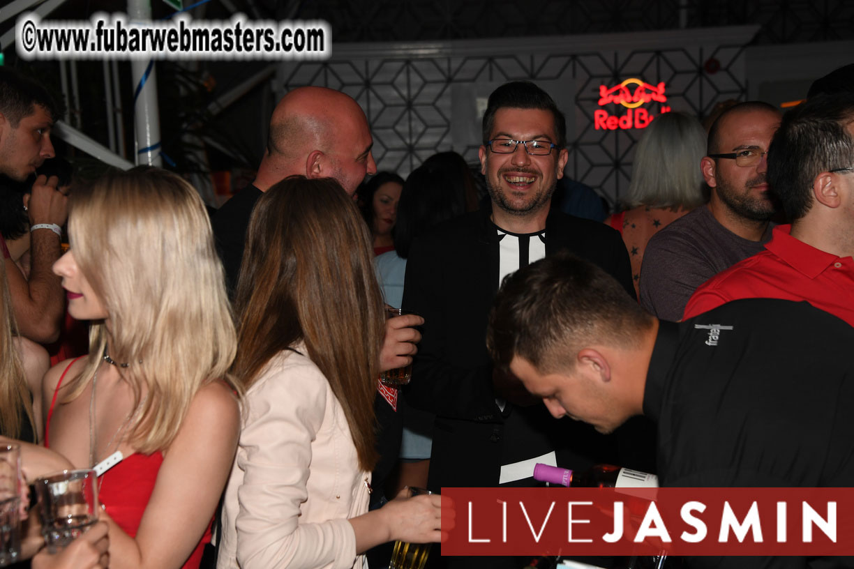 Jasmin Crazy Red Party