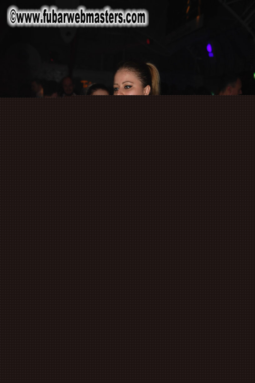 Jasmin Crazy Red Party