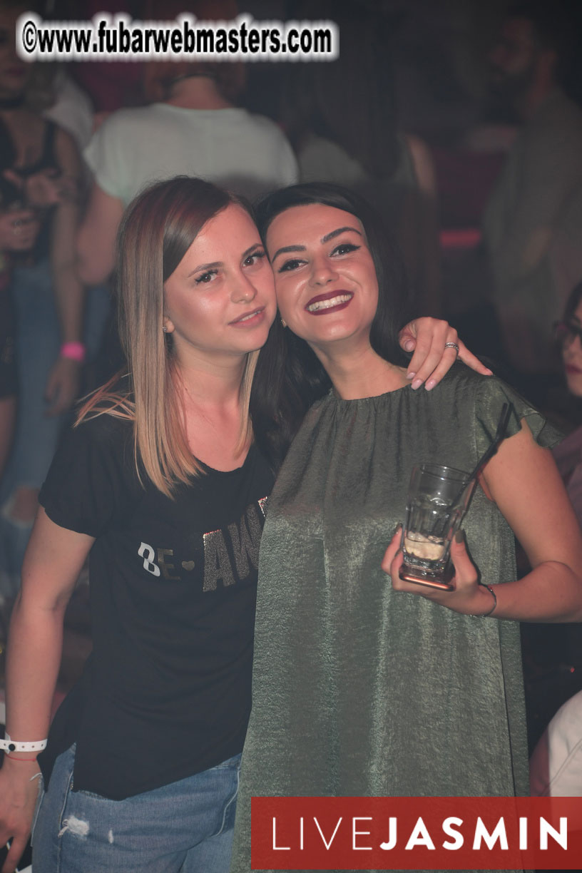 Terpon Robots and SuperHeroes Party