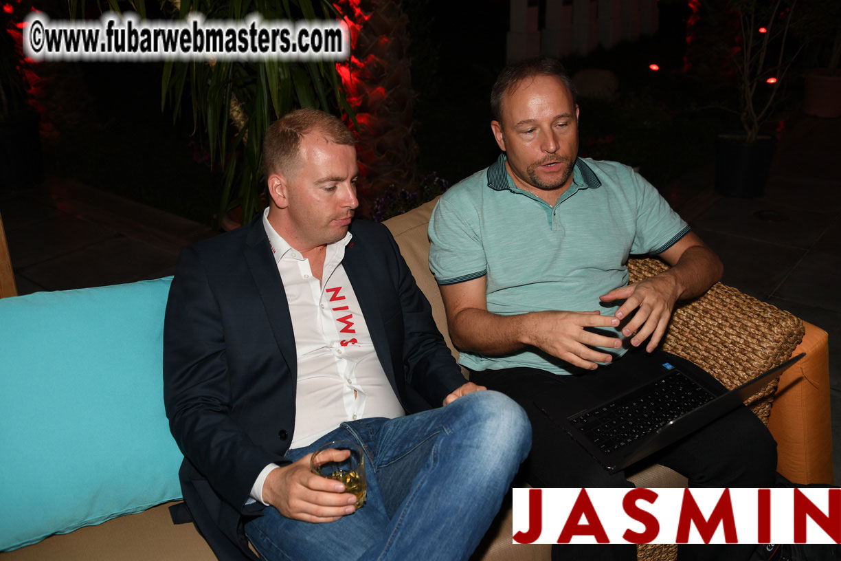 Spontanious After Party at the Hotel