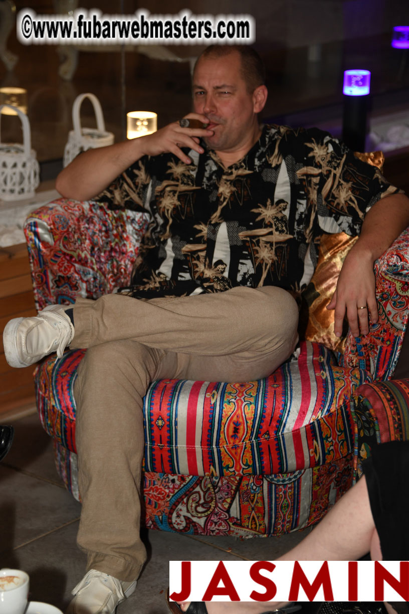 Spontanious After Party at the Hotel