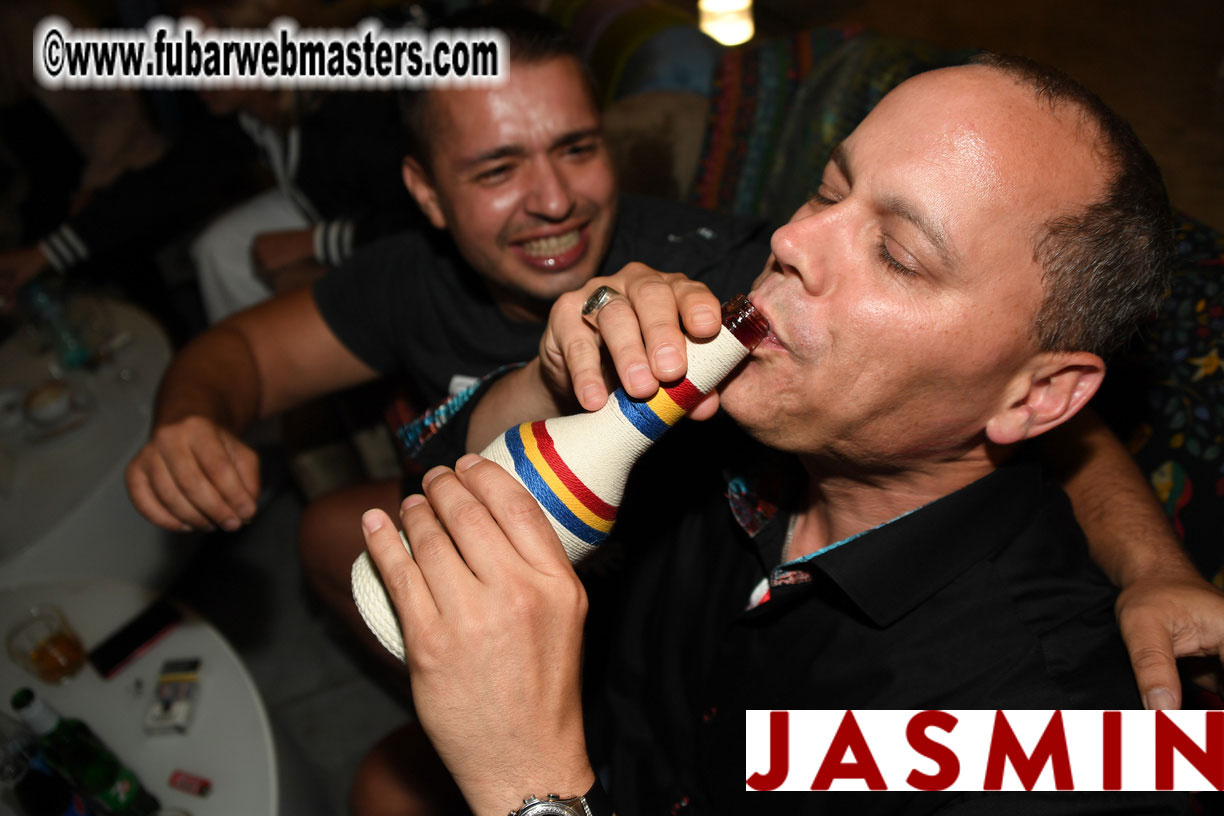 Spontanious After Party at the Hotel