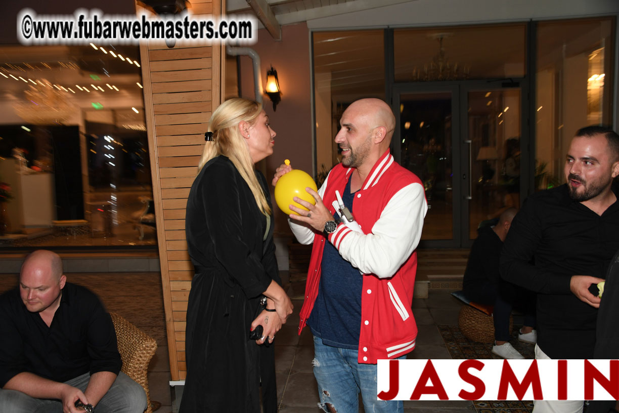 Spontanious After Party at the Hotel