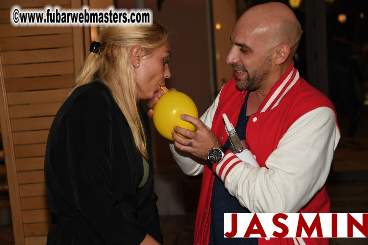 Spontanious After Party at the Hotel