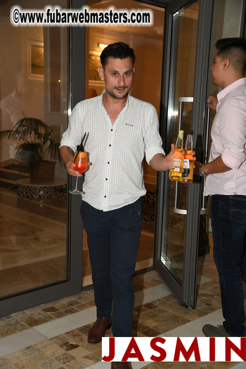 Spontanious After Party at the Hotel