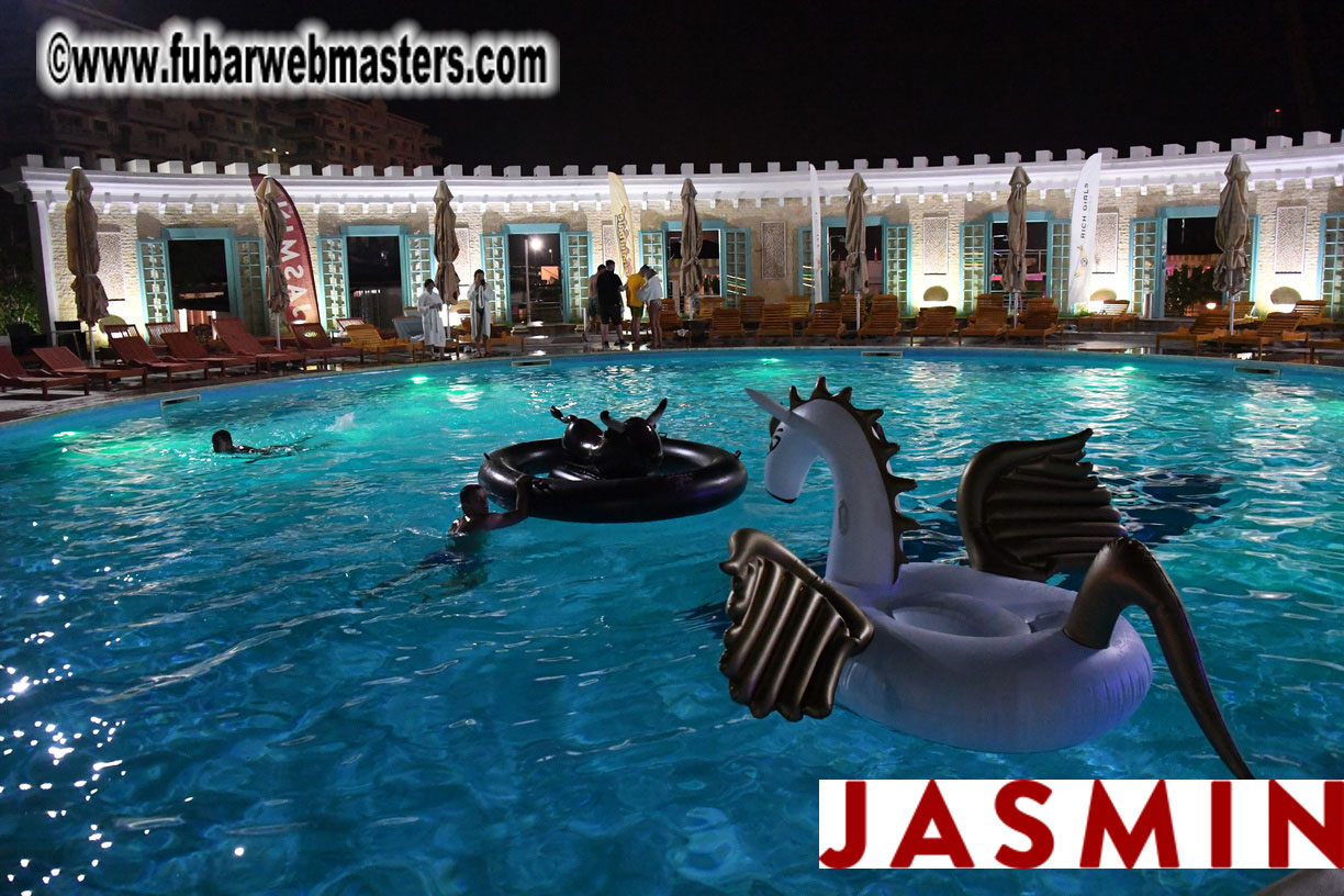 Spontanious After Party at the Hotel