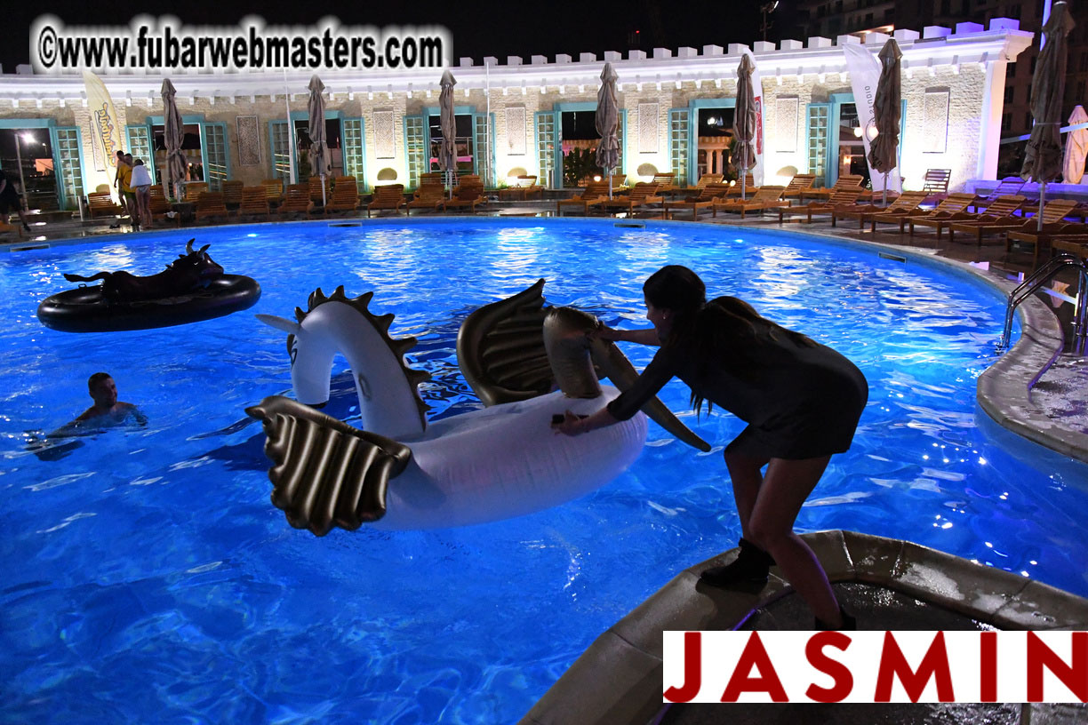 Spontanious After Party at the Hotel